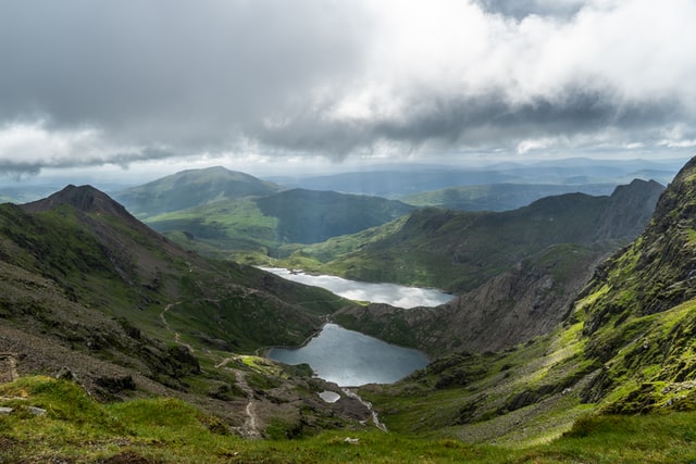 Climbing Mt Snowdon barefoot to raise vital funds for HMN!